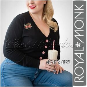 Banned Apparel x Royal Monk Black Strawberry Embroidered Cropped Cardigan 4X